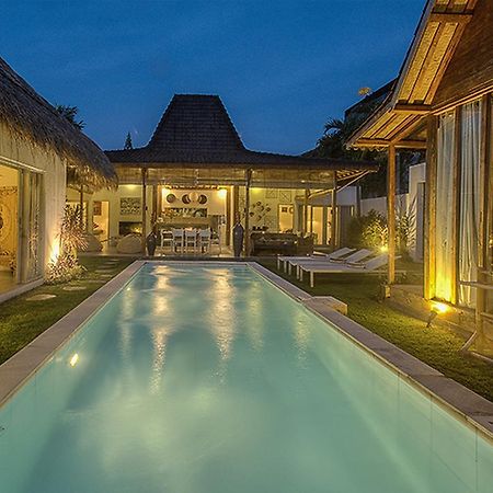 Villa Gladak By Optimum Bali Villas Семиньяк Экстерьер фото