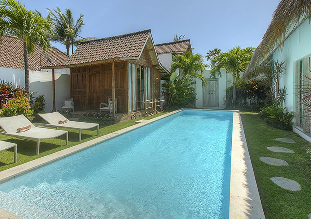 Villa Gladak By Optimum Bali Villas Семиньяк Экстерьер фото