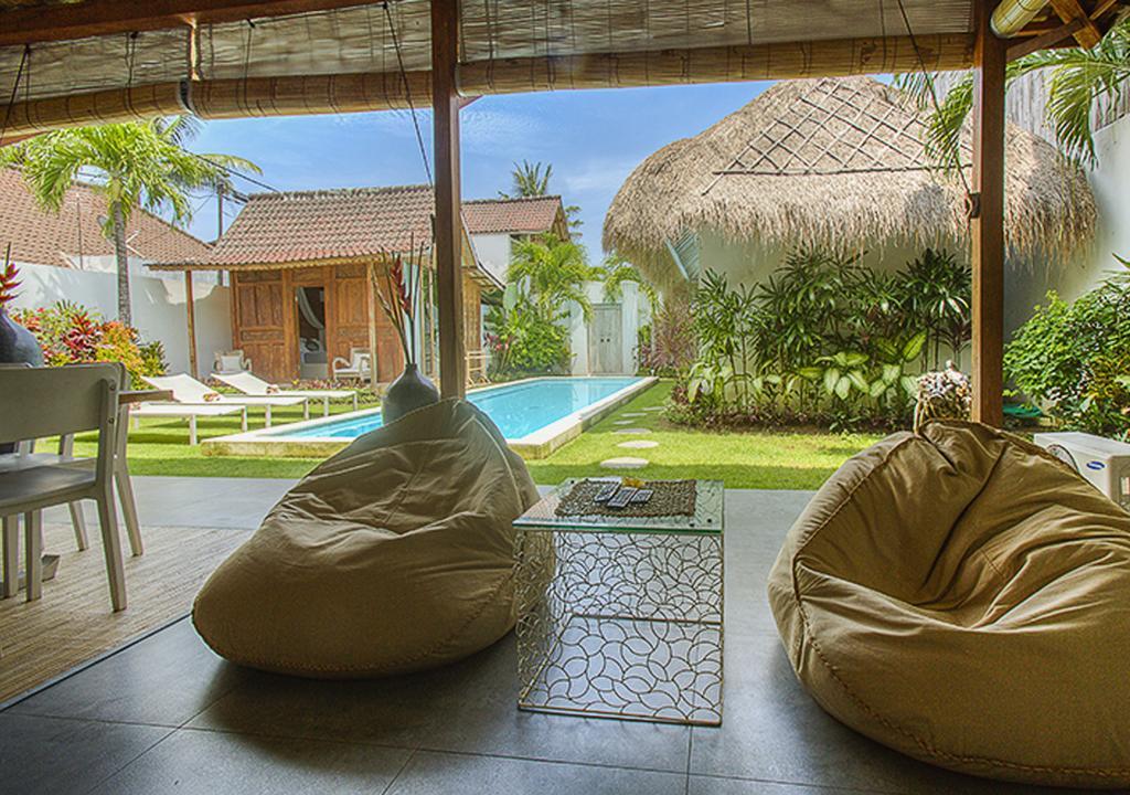 Villa Gladak By Optimum Bali Villas Семиньяк Экстерьер фото